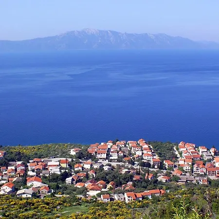 Gasthuis And By The Sea - Makarska - 16160 2*