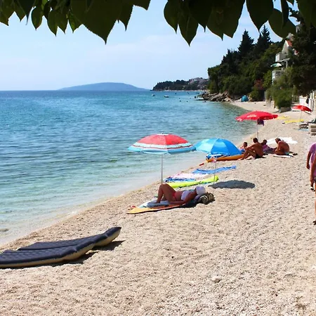 And By The Sea - Makarska - 16160 2*